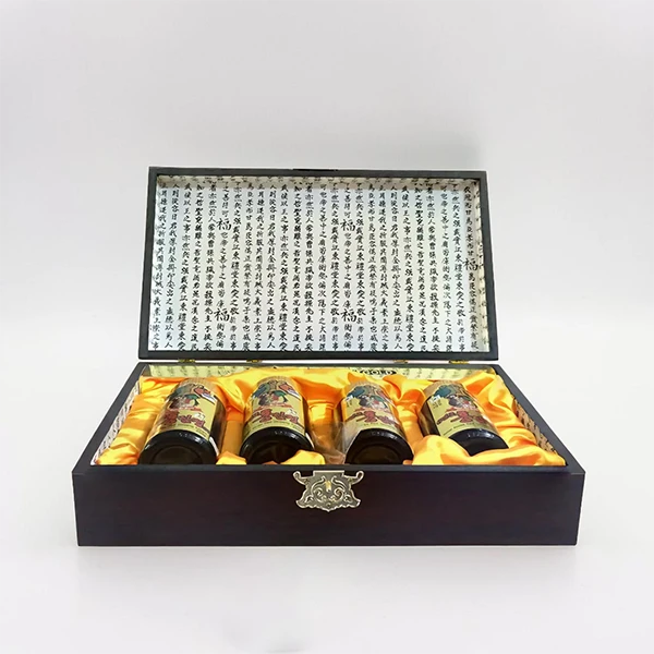 Cao hồng sâm Hàn Quốc hộp gỗ 4 lọ x 250g