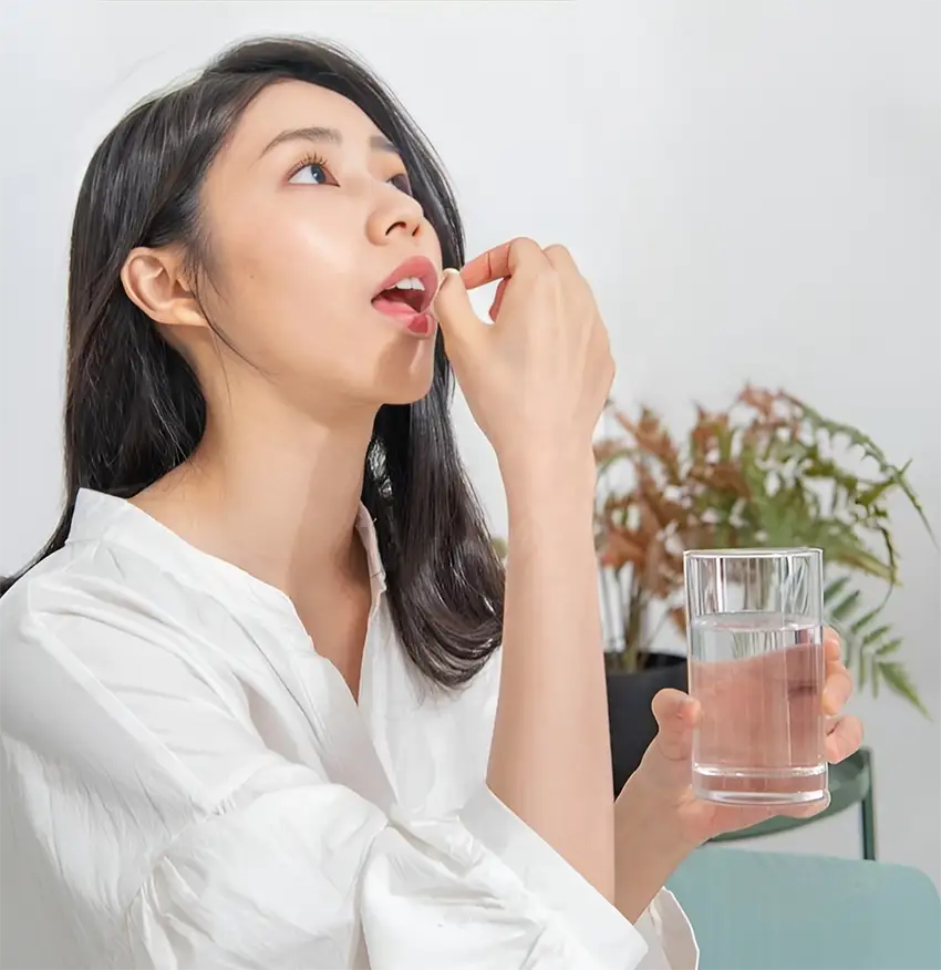 Bạn nên uống tinh dầu thông đỏ vào buổi sáng hoặc trưa