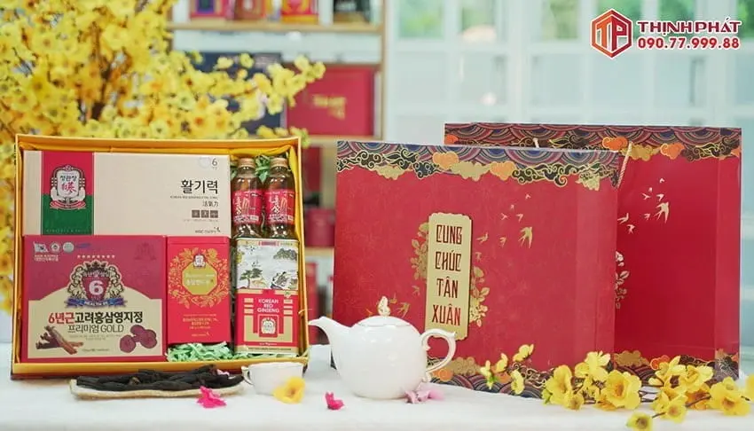 Mẫu hộp quà Cung Chúc Tân Xuân với thiết kế cổ điển sang trọng