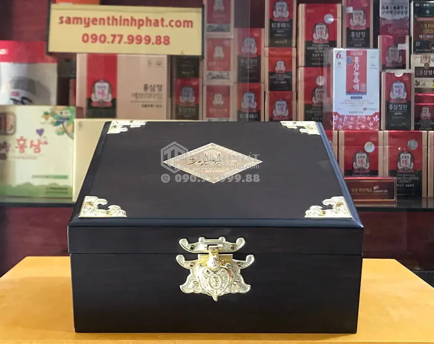 Cao hồng sâm Hàn Quốc hộp gỗ 2 lọ x 250g Cao hồng sâm Hàn Quốc hộp gỗ 2 lọ x 250g