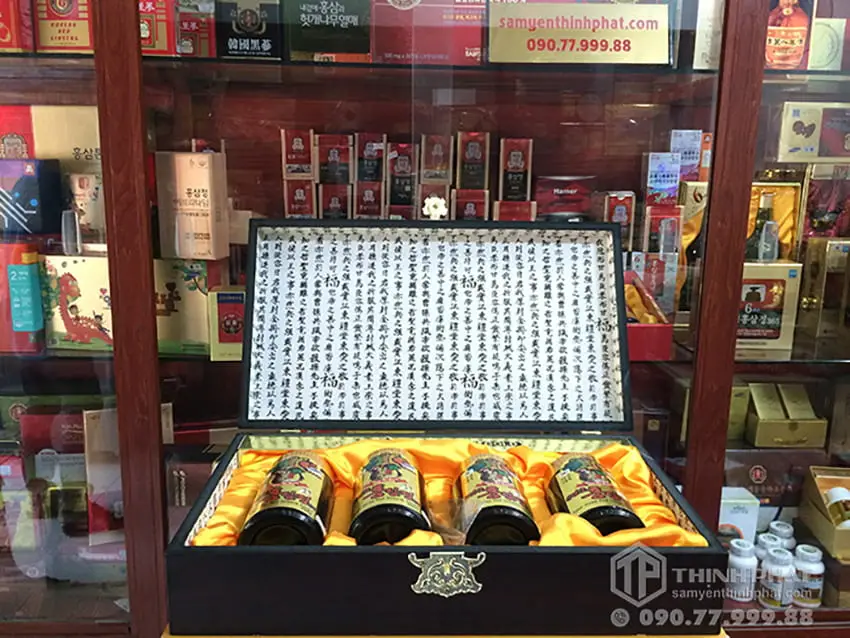 Cao hồng sâm Hàn Quốc hộp gỗ 4 lọ x 250g Cao hồng sâm Hàn Quốc hộp gỗ 4 lọ x 250g