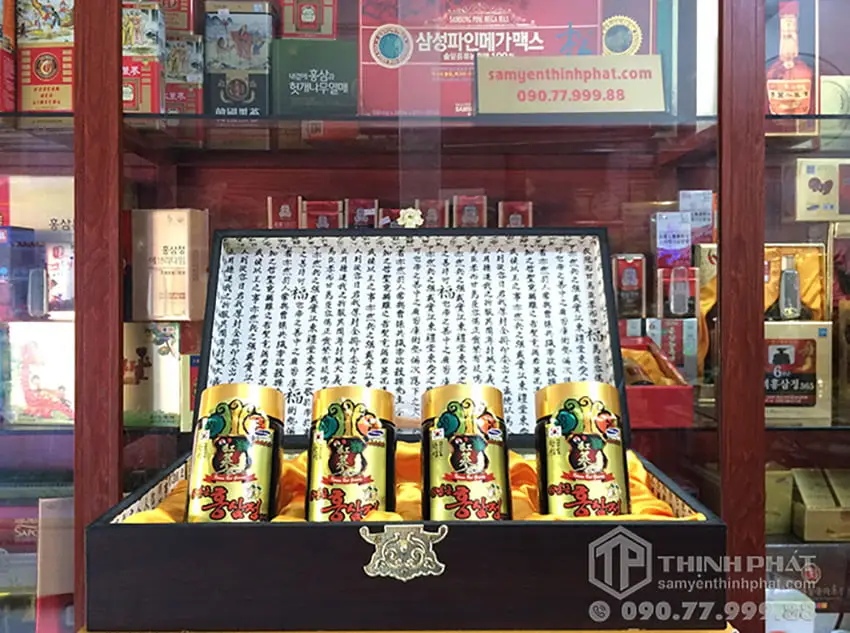 Cao hồng sâm Hàn Quốc hộp gỗ 4 lọ x 250g Cao hồng sâm Hàn Quốc hộp gỗ 4 lọ x 250g