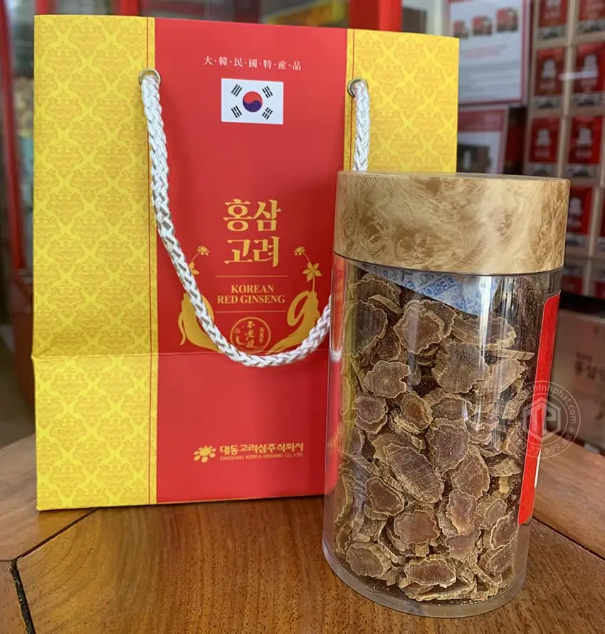 Hồng sâm lát khô Daedong lọ 200g Hồng sâm lát khô Daedong lọ 200g