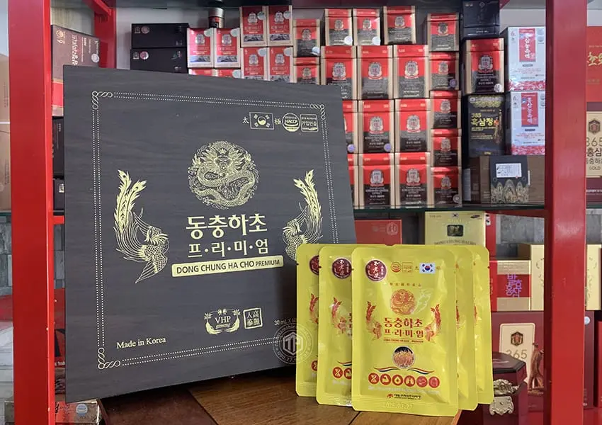 Nước đông trùng hạ thảo Hàn Quốc hộp 60 gói Nước đông trùng hạ thảo Hàn Quốc hộp 60 gói