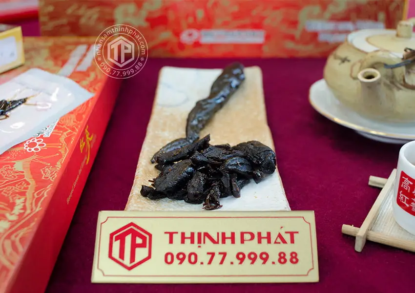 Hồng sâm củ tẩm mật ong chính hãng Daedong hộp 300g Sâm Hàn Quốc 6 năm tuổi chính hãng