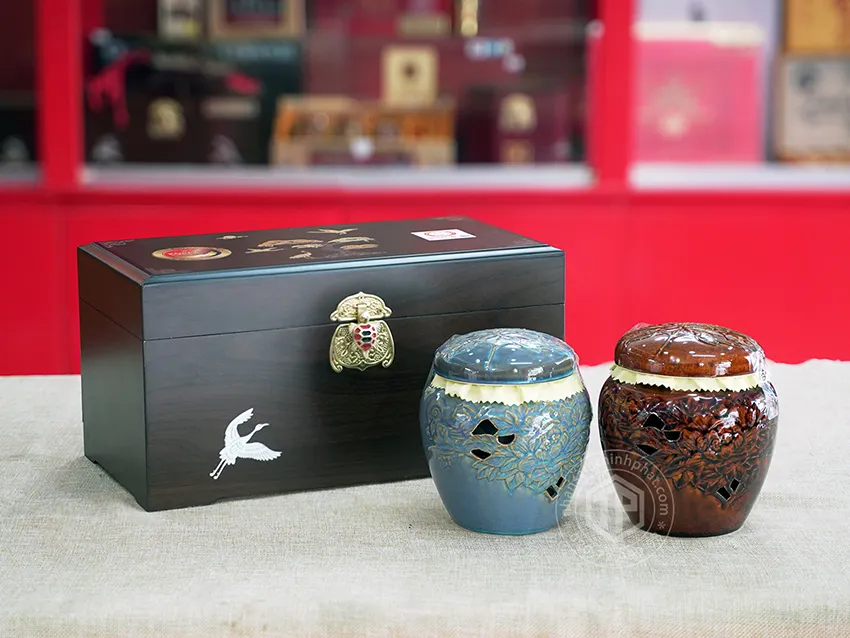 Cao hồng sâm linh chi Achimmadang chính hãng Hàn Quốc hộp 2 hũ x 500g