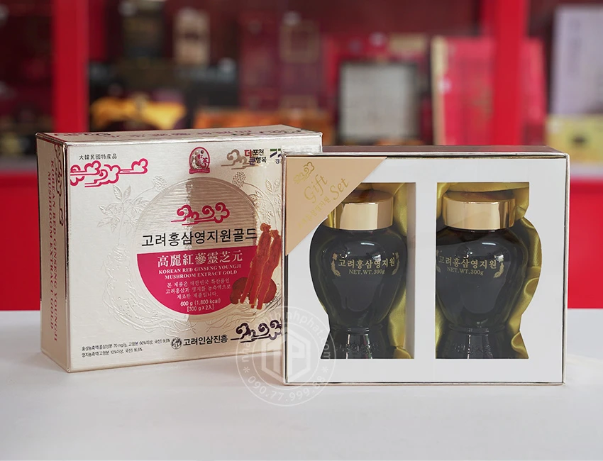 Cao hồng sâm linh chi Hàn Quốc Gold hộp 2 lọ x 300g Cao hồng sâm linh chi Hàn Quốc Gold hộp 2 lọ x 300g