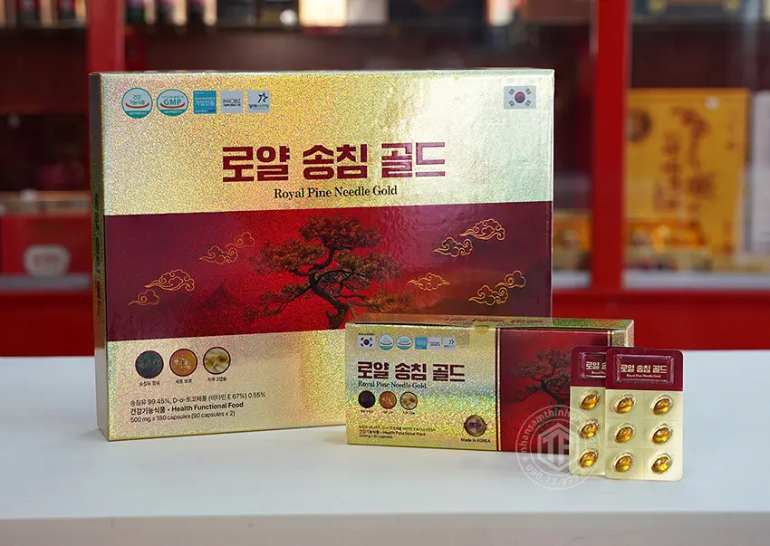 Viên tinh dầu thông đỏ Hàn Quốc cao cấp Royal Pine Needle Gold 180 viên Viên tinh dầu thông đỏ Hàn Quốc cao cấp Royal Pine Needle Gold 180 viên