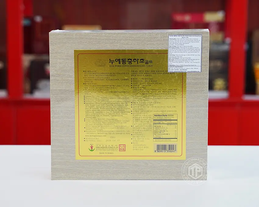 Nước đông trùng hạ thảo Hàn Quốc hộp gỗ 60 gói Nước đông trùng hạ thảo Hàn Quốc hộp gỗ 60 gói