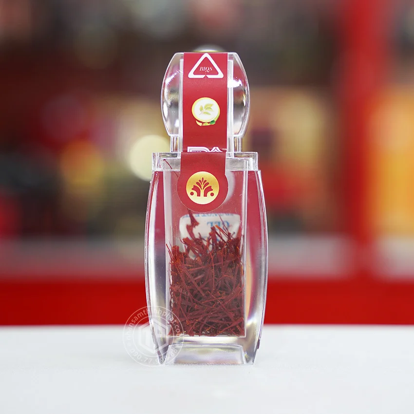 Nhụy hoa nghệ tây saffron nhập khẩu Iran loại đặc biệt lọ 1g Nhụy hoa nghệ tây saffron nhập khẩu Iran loại đặc biệt lọ 1g