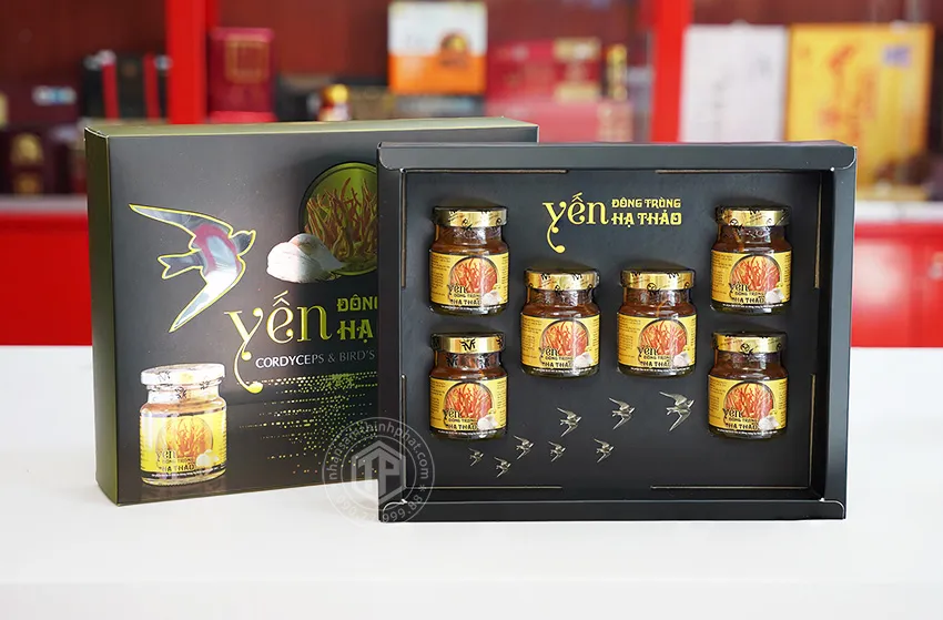 Yến đông trùng hạ thảo có đường hộp 6 lọ Yến đông trùng hạ thảo có đường hộp 6 lọ